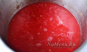 Kurgiletšo talveks tomatipastaga Kurgiletšo talveks lihtne retsept