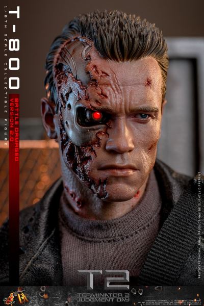 Hot Toys показала новую коллекционную фигурку Т-800 из культового фильма "Терминатор 2"